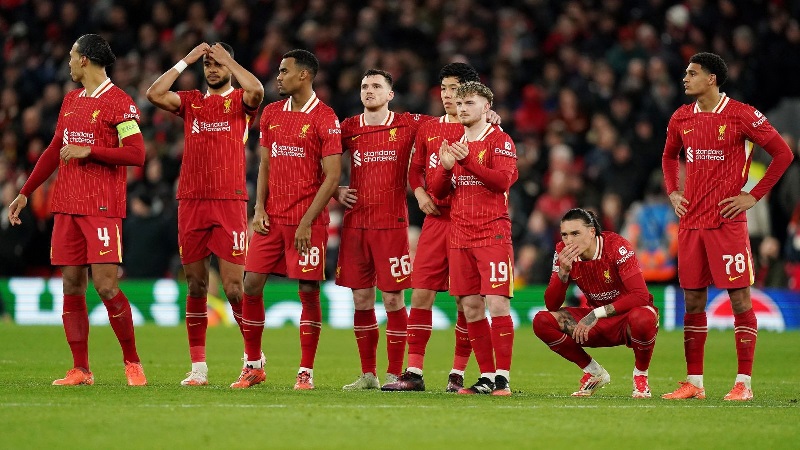 Liverpool rớt hạng 4 trong bảng xếp hạng ngoại hạng Anh