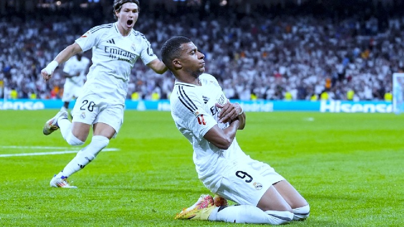 Mbappe chấn thương kéo dài khiến Real Madrid lo lắng